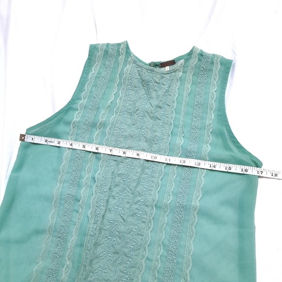 Temperance | Mint green sheer lace sleevless womens blouse - Picture 8 of 10